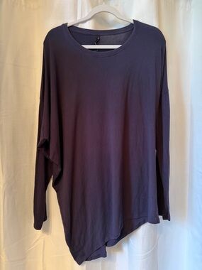 Women’s Oversized Asymmetrical Long Sleeve Top - Deep Purple